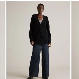 Quince Oversized Boyfriend Cashmere Black Cardigan Sweater